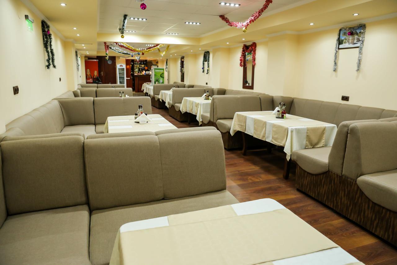 Hotel Bulgaria Kardzsali Kültér fotó