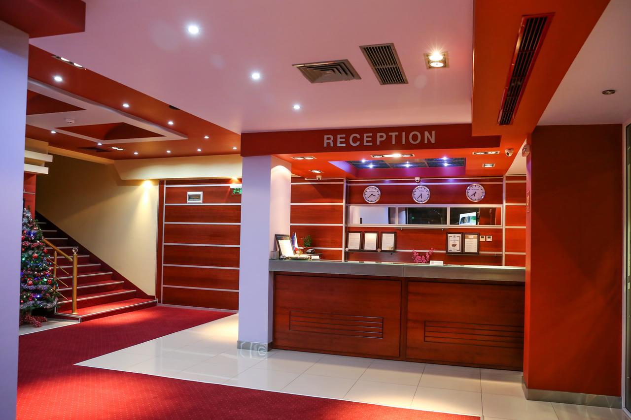 Hotel Bulgaria Kardzsali Kültér fotó